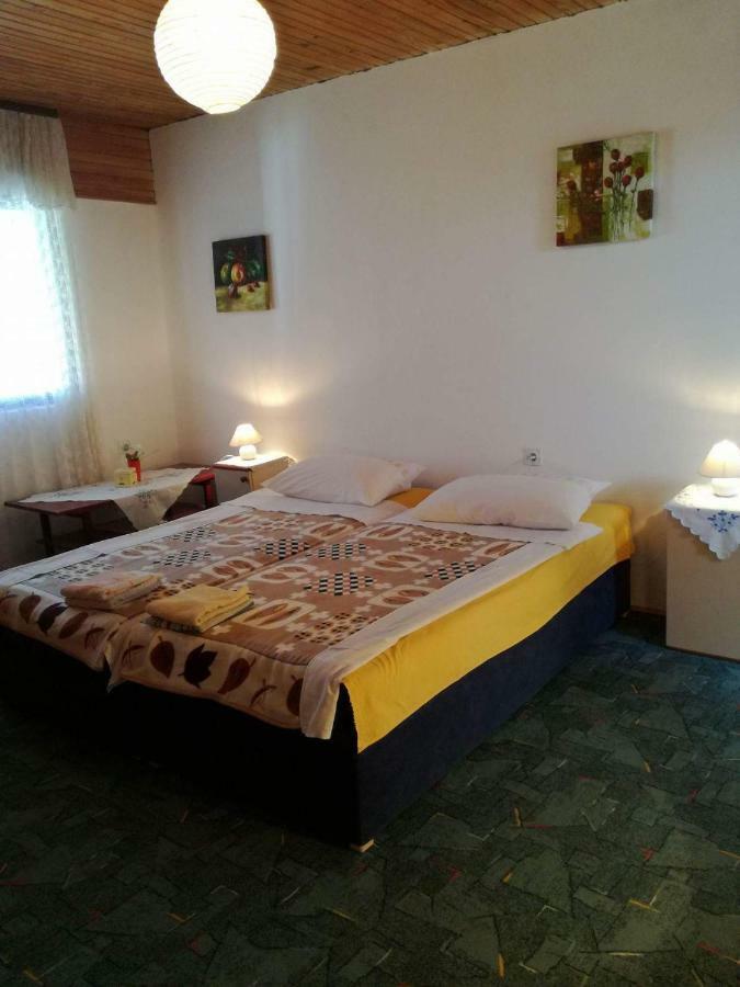 Apartmani Vodice Esterno foto