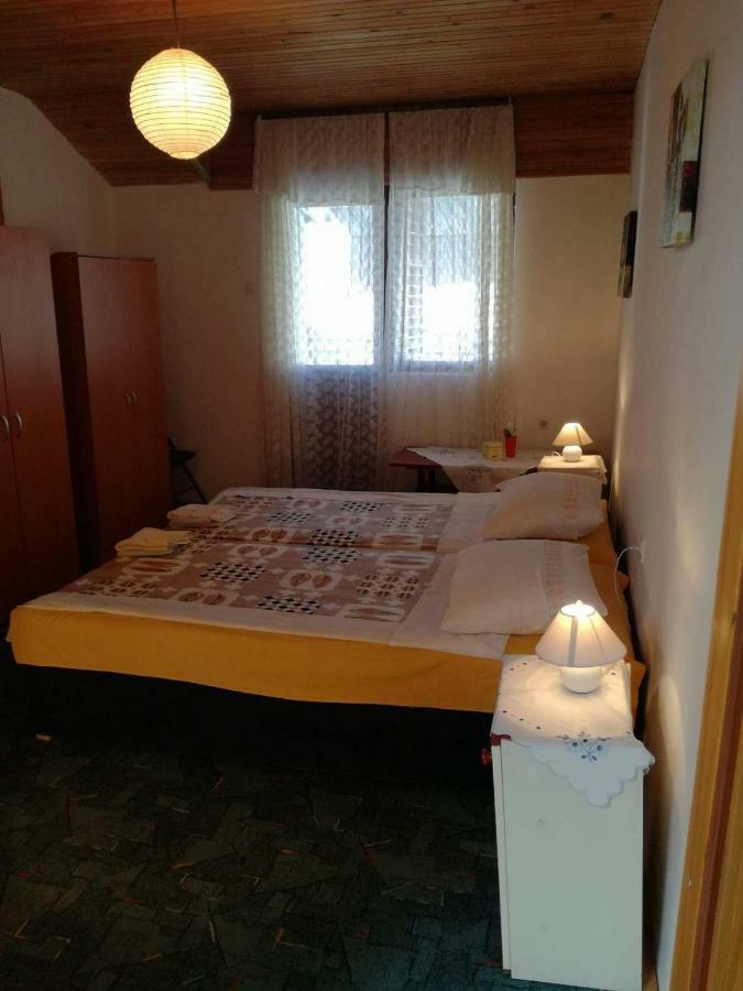 Apartmani Vodice Esterno foto